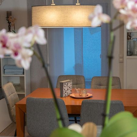 #3 Bequemes Zimmer Mit Pool Und Garten Memmingen Eksteriør billede