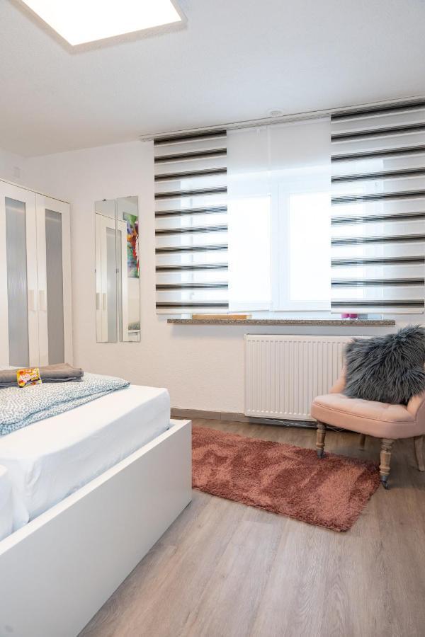 #3 Bequemes Zimmer Mit Pool Und Garten Memmingen Eksteriør billede