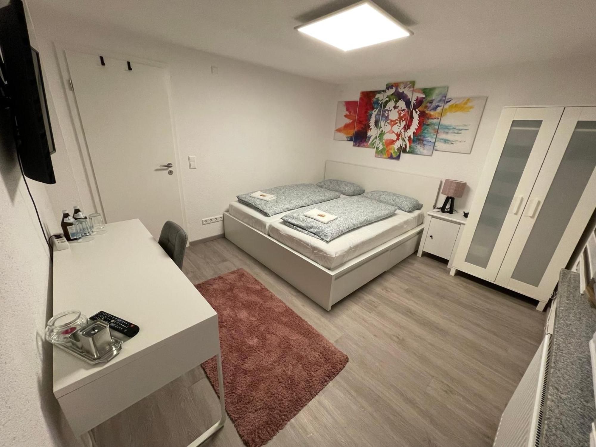 #3 Bequemes Zimmer Mit Pool Und Garten Memmingen Eksteriør billede