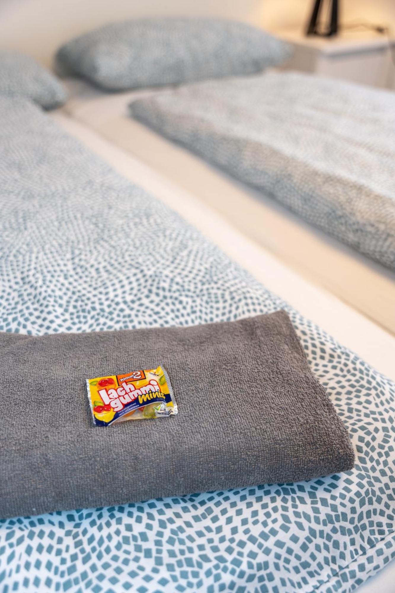 #3 Bequemes Zimmer Mit Pool Und Garten Memmingen Eksteriør billede